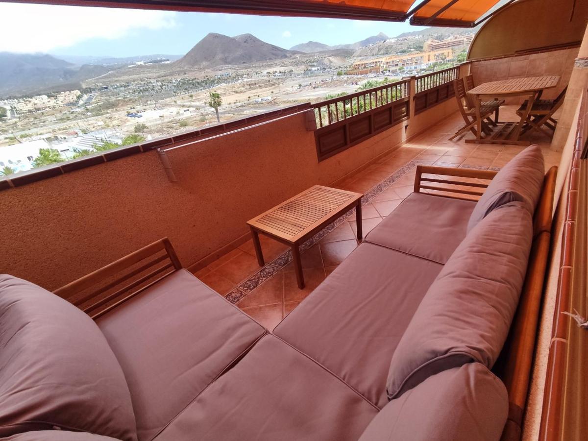 Safran Holiday Penthouse Lägenhet Los Cristianos  Exteriör bild